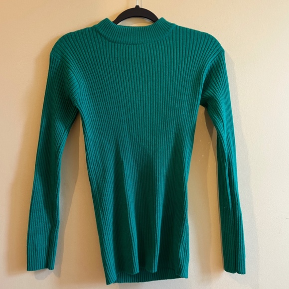 Vintage Green Sweater - Picture 1 of 2